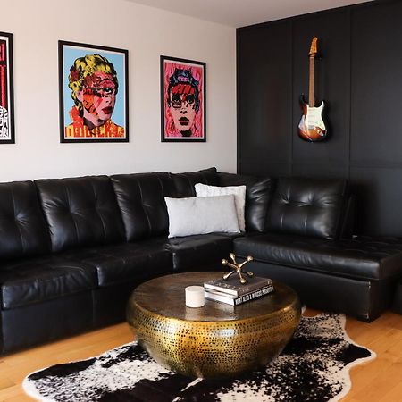 Luxury Artist Condo In Montréal Extérieur photo